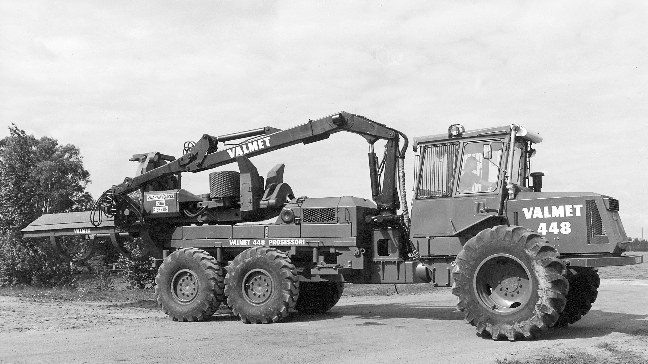 Valmet 448