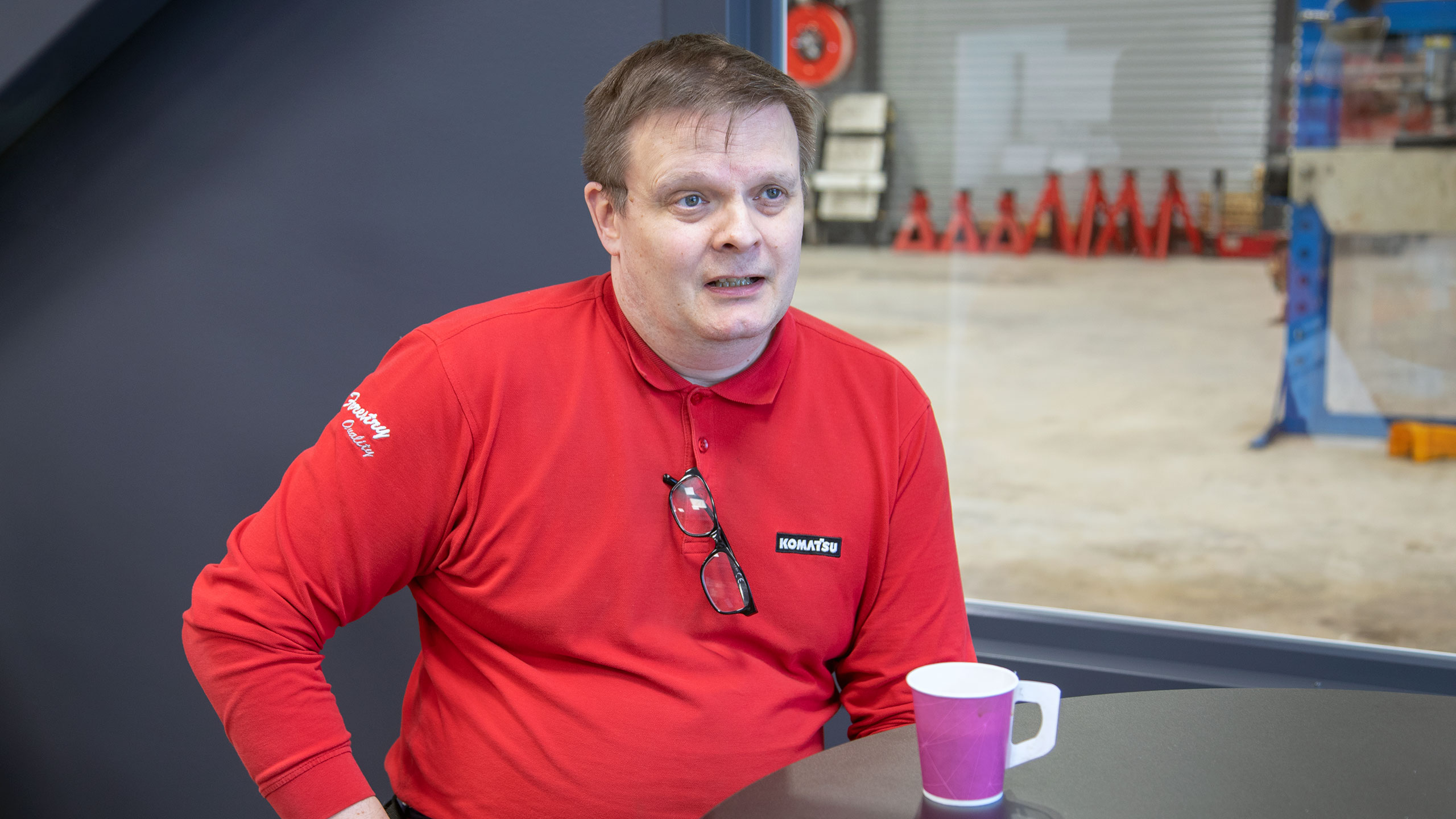 Jyväskylän palvelukeskuksen varaosapalveluista vastaa Jari Mäkelä