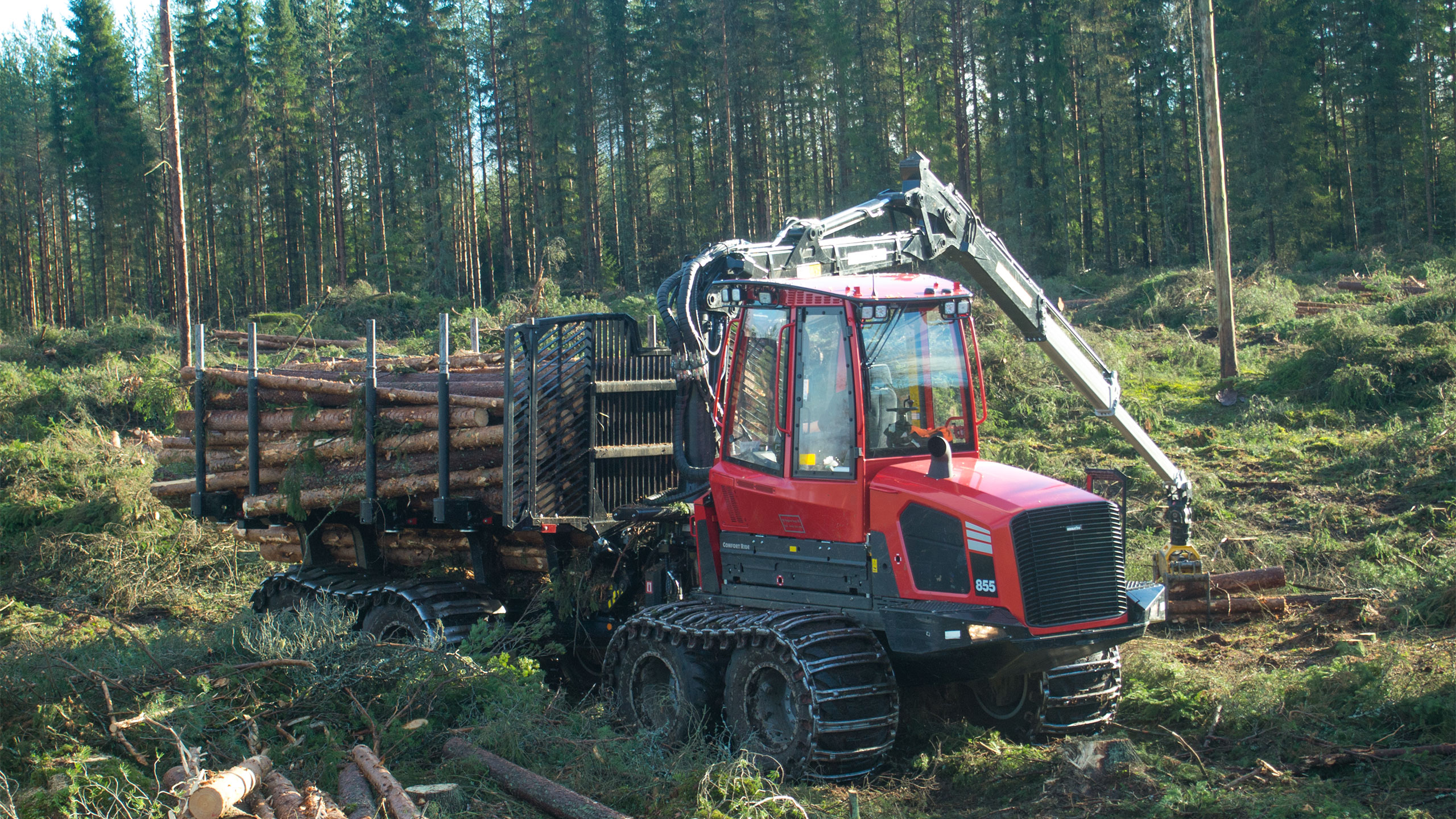 Kyllä sen huomaa sivullinenkin, kuormaamisessa on nyt eri rytmi.