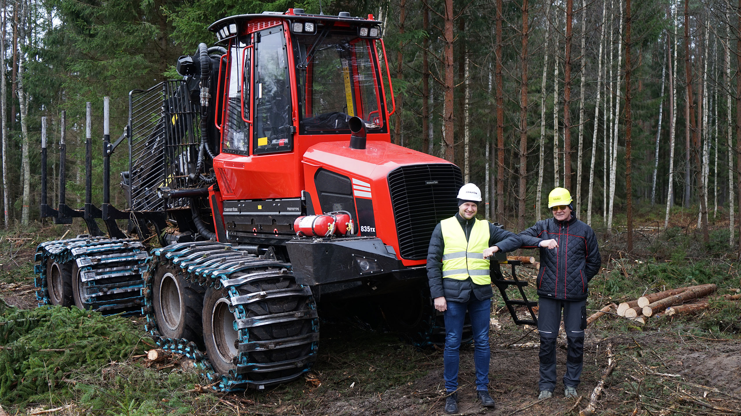 SIA Haitek Latvian toimitusjohtaja Agris Putniņš ja SIA RAIRUN omistaja, johtaja Juris Ruditīs