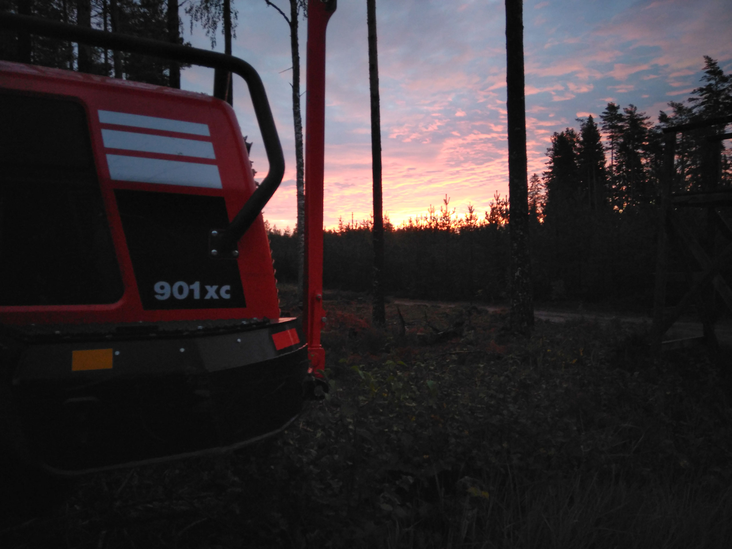 Komatsu Forest -valokuvauskilpailu helmikuu sija 2 Jonathan Lindholm