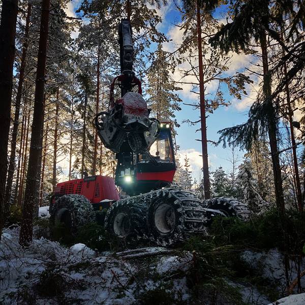 Komatsu Forest -valokuvauskilpailu helmikuu sija 3 Joni Valli