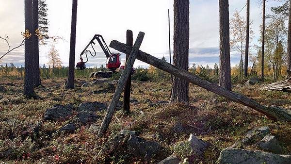 Komatsu Forest -valokuvauskilpailu lokakuu sija 2 Tuomo Väyrynen