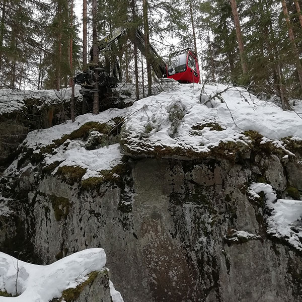 Komatsu Forest -valokuvauskilpailu maaliskuu sija 2 Tuukka Tiihonen