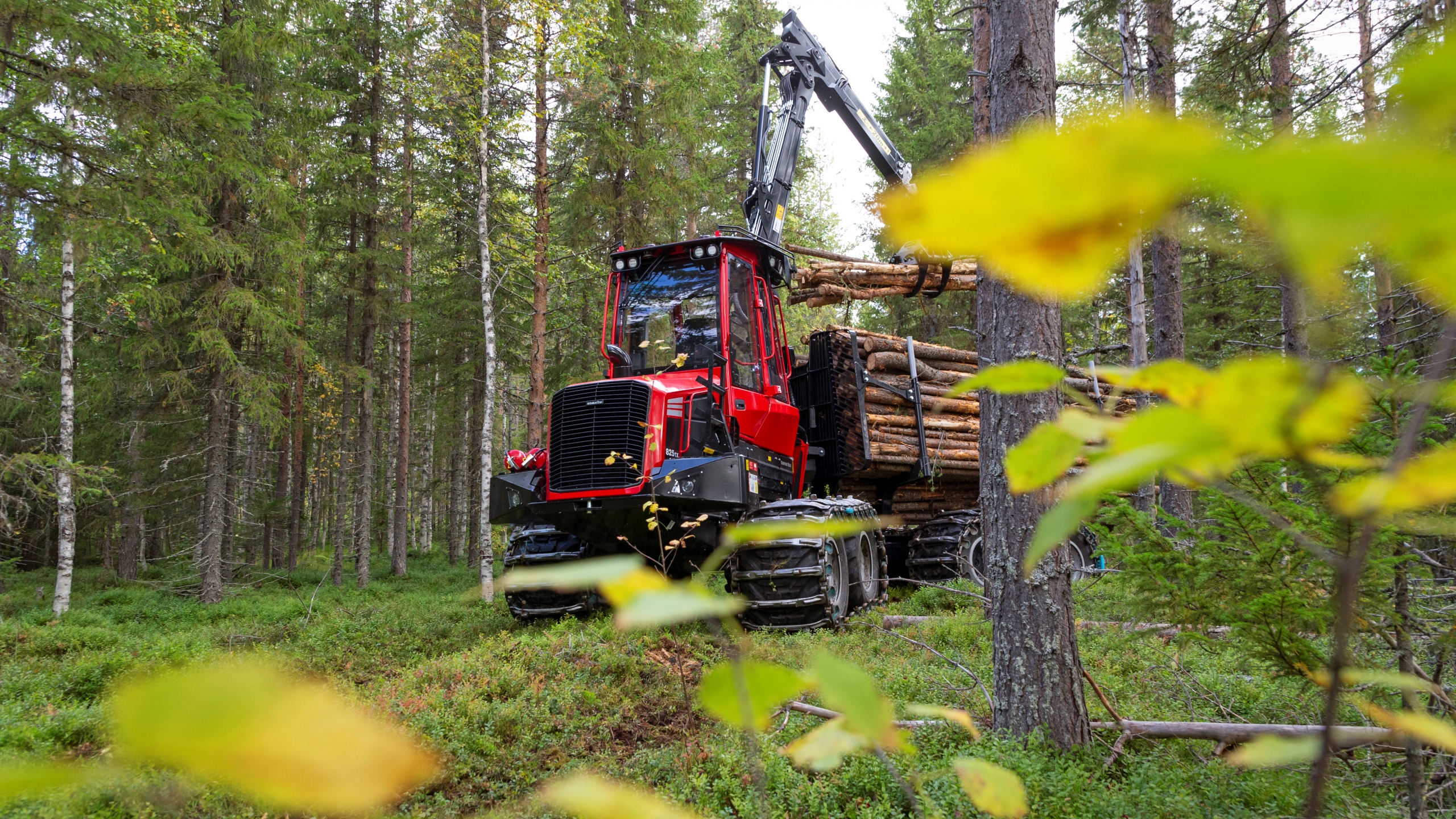 Komatsu 825TX