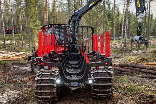 Komatsu 845 Load space