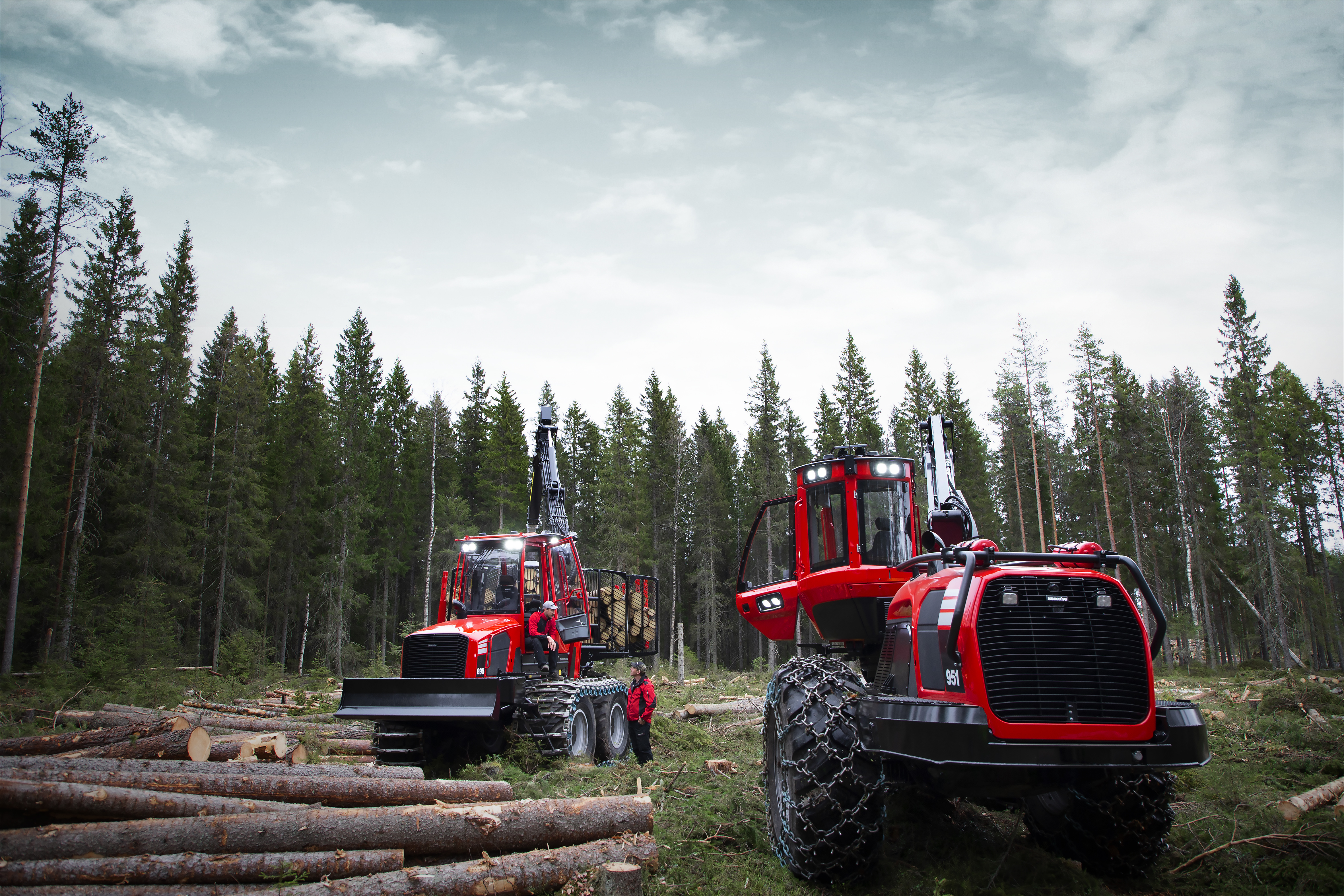 Komatsu forwarder and harvester